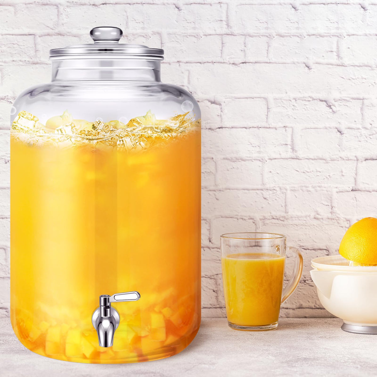 5 Gallon Glass Beverage Dispenser with Lid W228